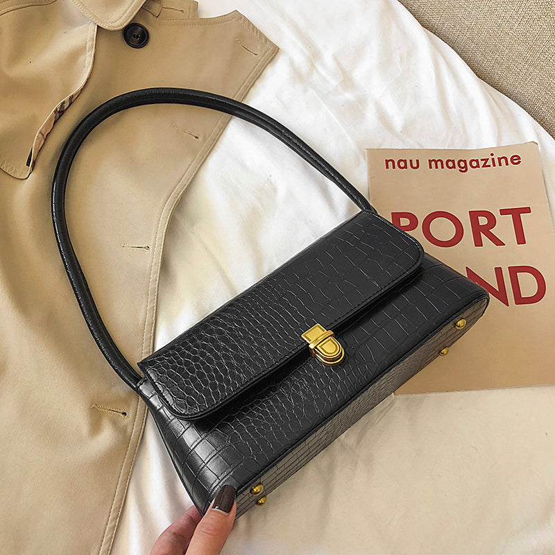 Vintage underarm bag - Retro Vintage Finds