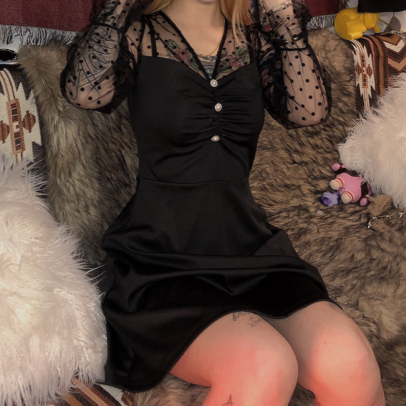Whispers of Paris Past – Dresses that capture an era