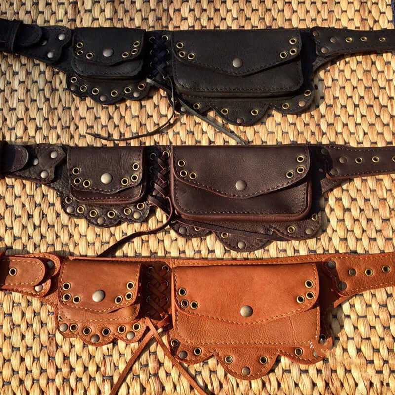 Vintage belt wallet for women with classic retro charm—stylish, practical, and timeless. Shop unique pieces at Retro Vintage Finds!